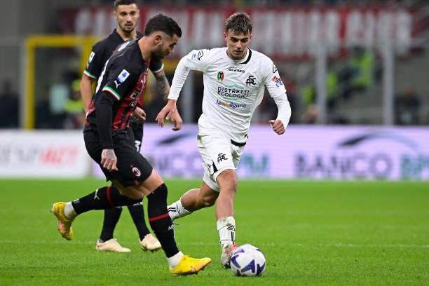 1667701116305034500.jpg 1439297284-612x612.jpg